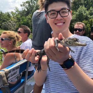 Meet your Posher, Yiwei